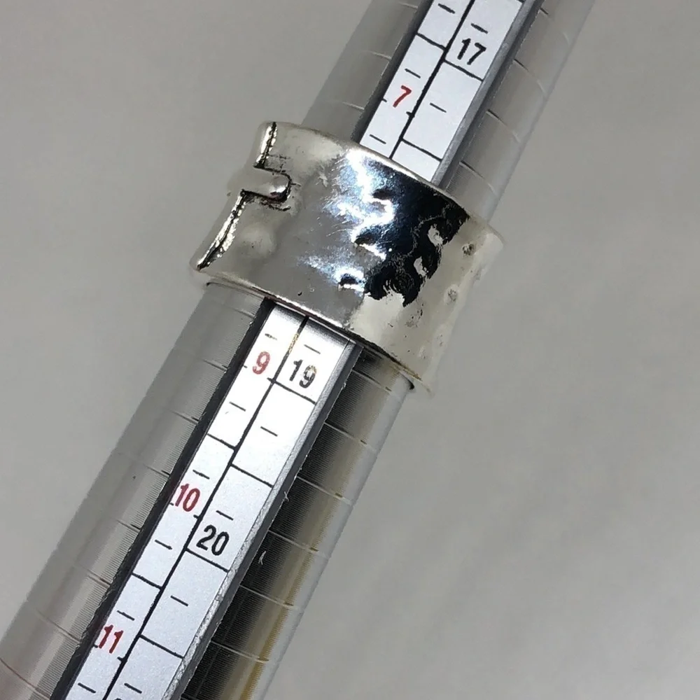 3/$25 Unisex Cross Ring Size 8 Silver Tone